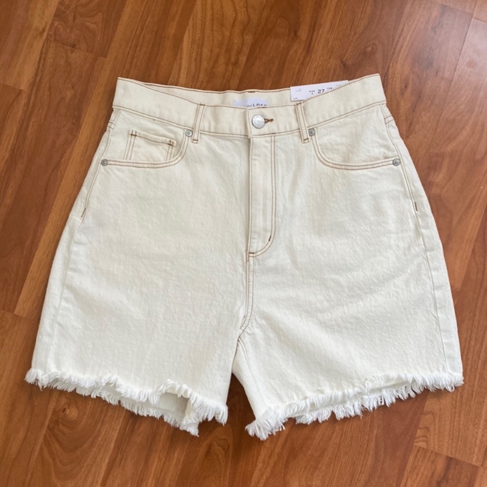 LOFT High-Waist Boyfriend Denim Shorts - Picture 4 of 13
